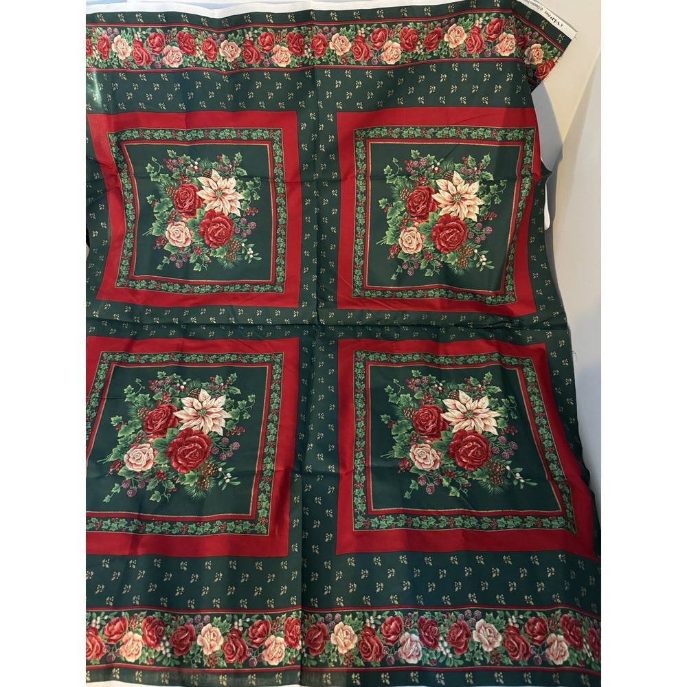 Vintage VIP Cranston Cotton Fabric Christmas Pillow Border Fabric 35 X 45"